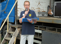 Toinen juontaja Jorma Lehtinen